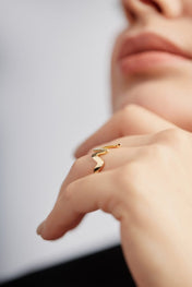 Risqué Rings Diana Heartbeat Ring Gold