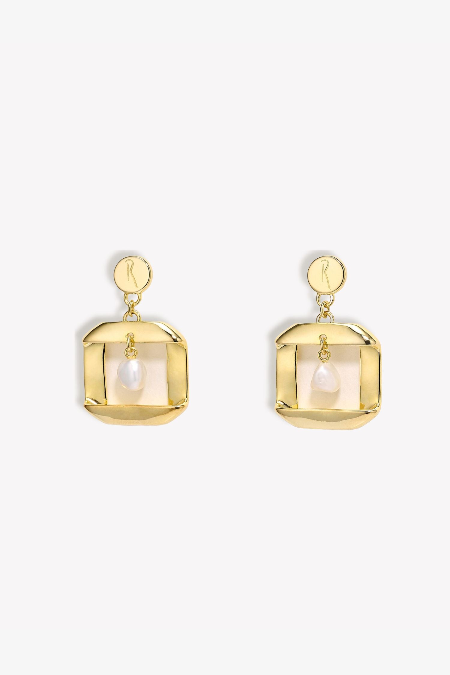 Era Pearl Earrings Gold