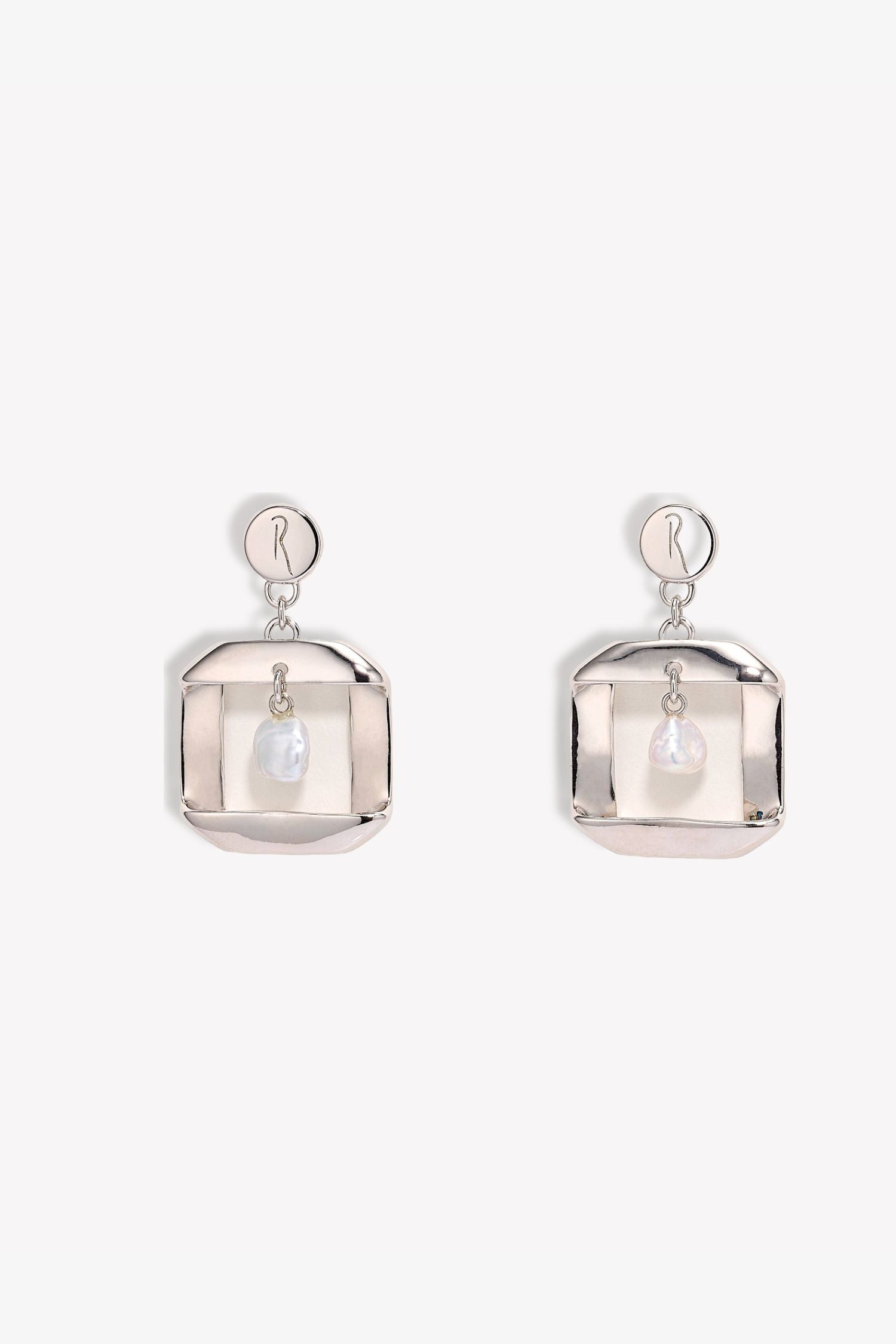 Era Pearl Earrings Silver